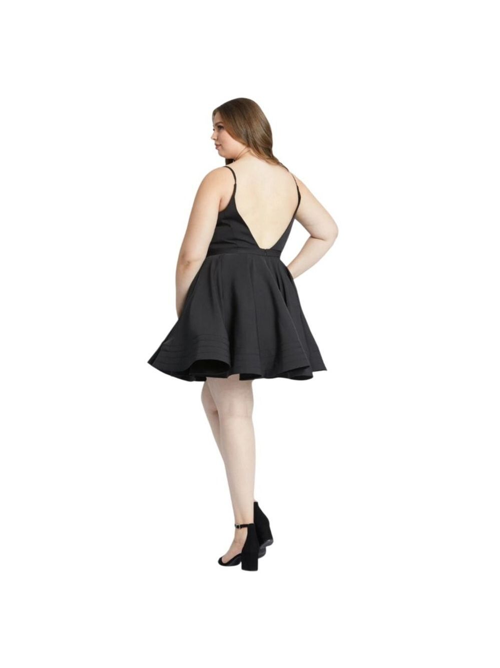 Mac Duggal Dress, Black, Size 20W - Picture 2 of 6